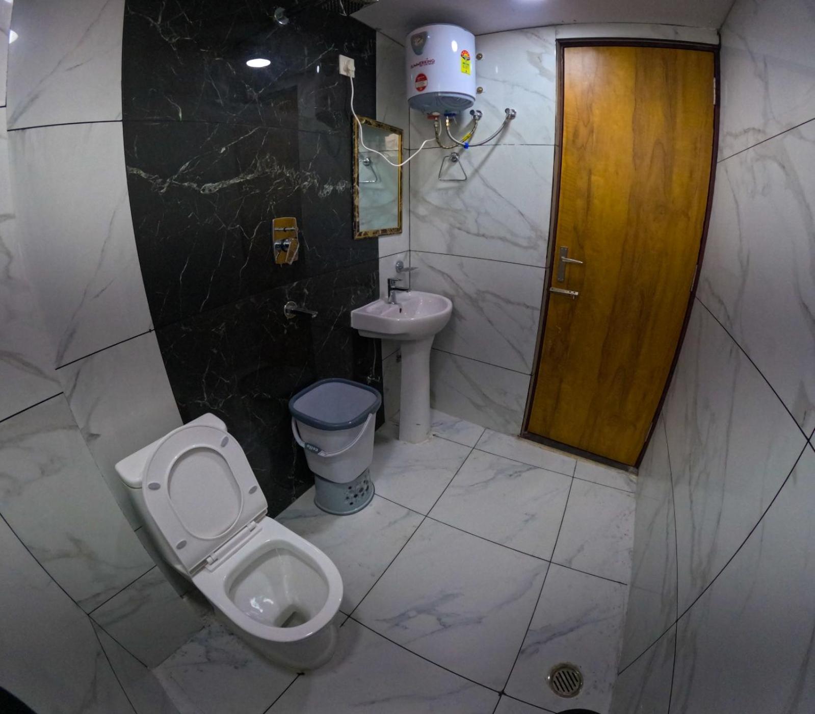 Hotel Aastha Height Rishikesh Exterior photo